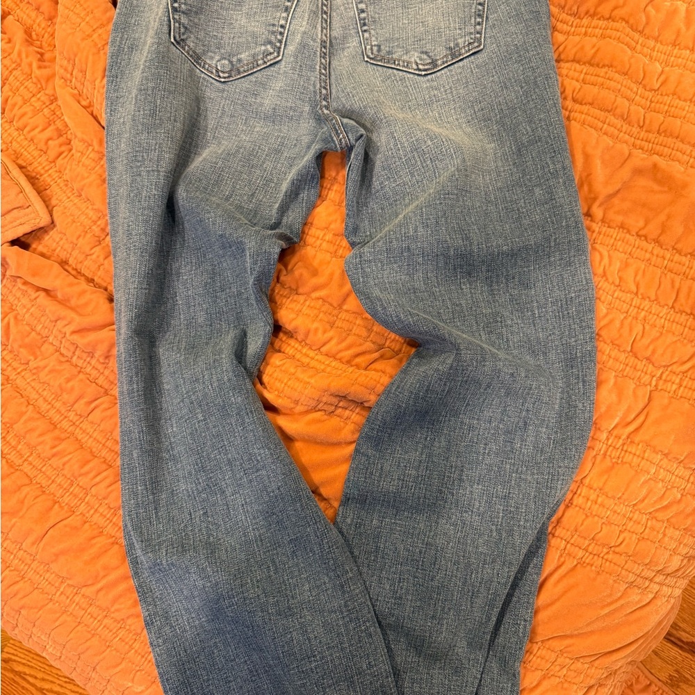 Aeropostale Mid Rise Kick Crop Jeans - Blue